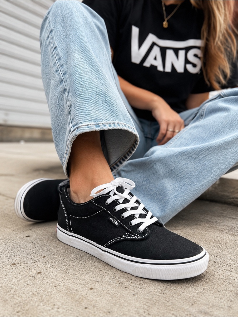 Vans Atwood Black Canvas Lace Up Sneakers Women’s 9 Classic Low Top Y2K
